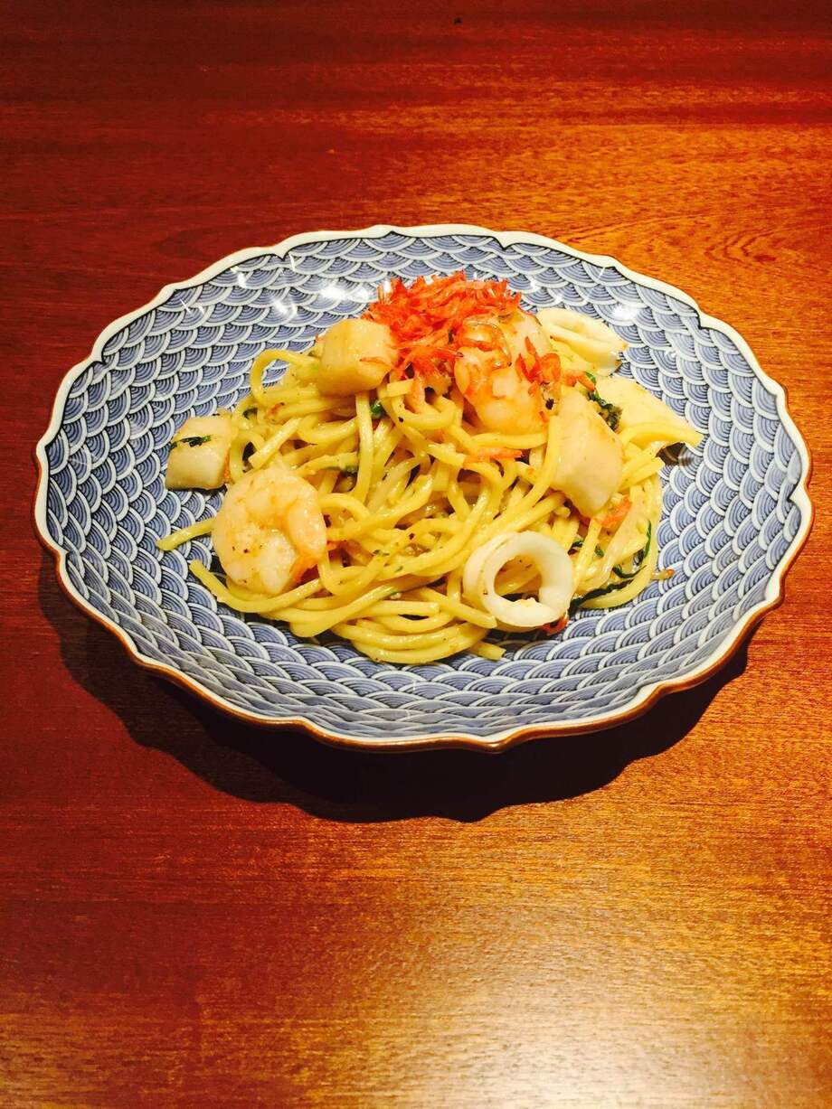 鉄板海鮮塩焼きそば（1,400円）