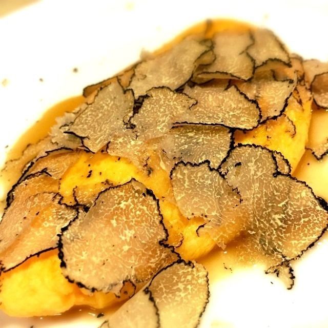 サマートリュフのふわとろオムレツ