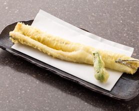 穴子の一本揚げ