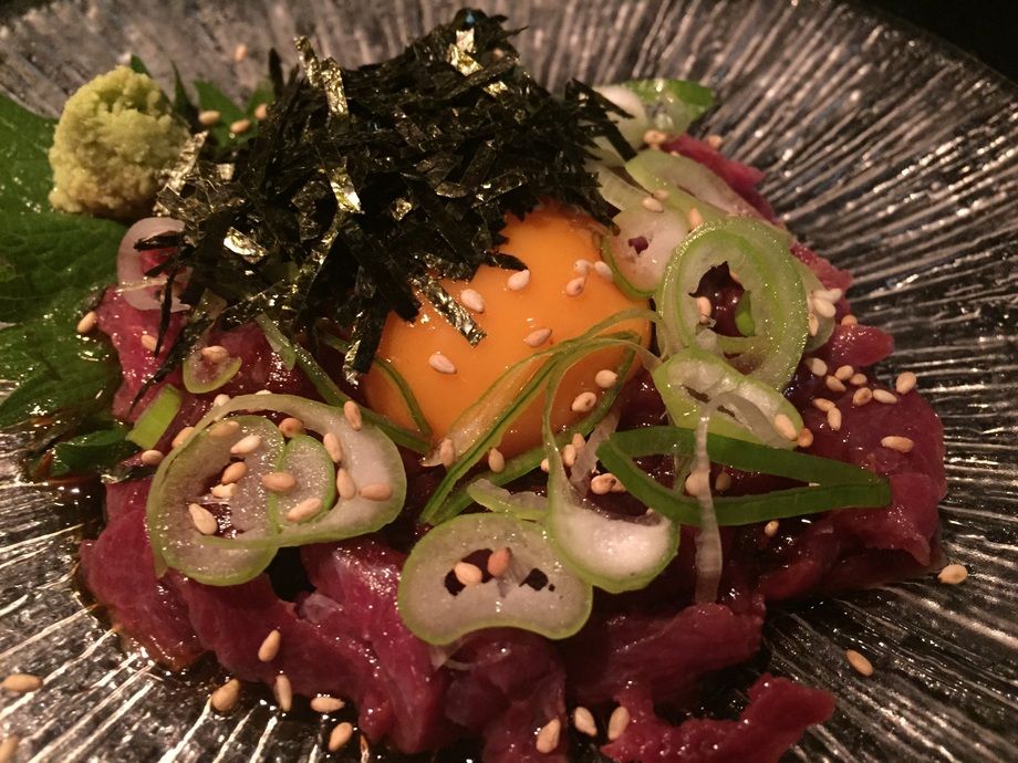 桜ユッケ（680円 税抜き）