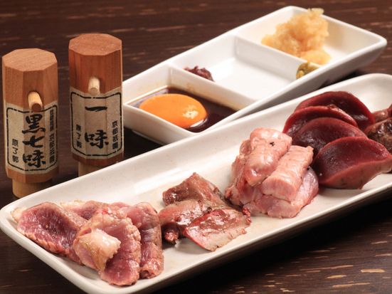 京都から直送！鮮度抜群な京鴨の盛り合わせ。