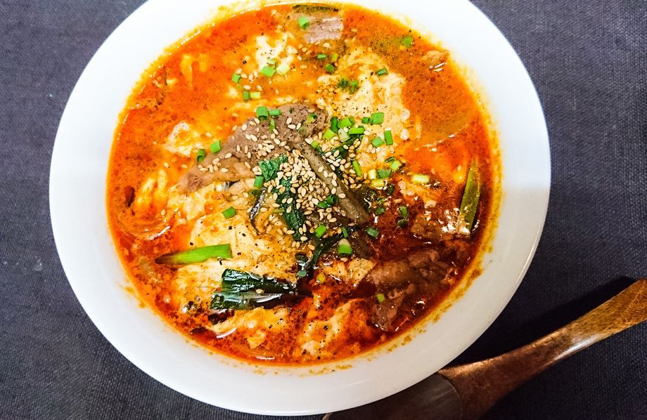 ユッケジャンクッパ（800円（税抜））