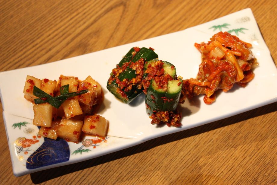 キムチ盛り合わせ（白菜、オイキムチ、カクテキ）（720円（税抜））