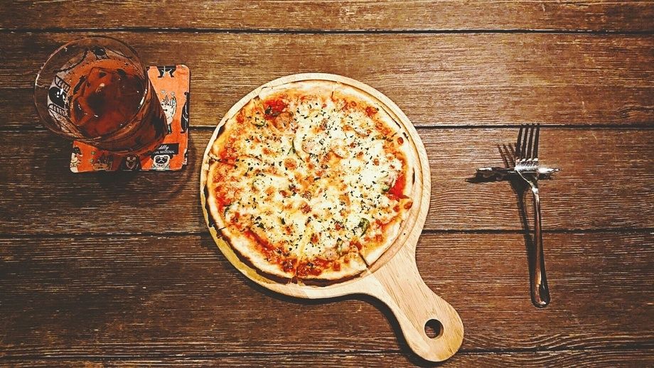 自家製 ピザ（￥1,380-）