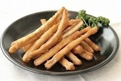 食物繊維たっぷり ごぼうの唐揚げ（560円（税抜））