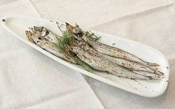 ししゃもの一夜干し（370円（税抜））