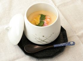 毛呂山ゆずをたっぷり乗せた茶碗蒸し