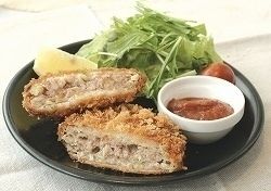 彩の国黒豚 キャベツメンチ（410円（税抜））