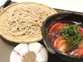 夢咲トマトと豚肉のつけ汁せいろ