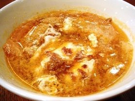 スペインといえば、にんにくスープ（ソパ・デ・アホ）