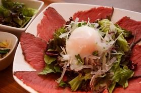 ローストビーフサラダ丼