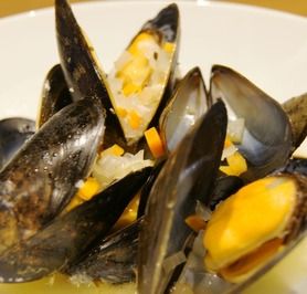 ムール貝のワイン蒸し