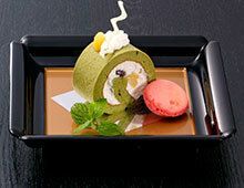 抹茶のロールケーキ 