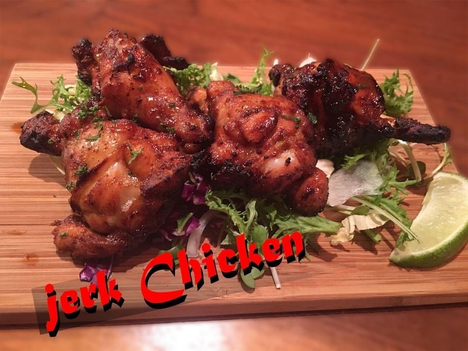 ジャークチキン（¥600）