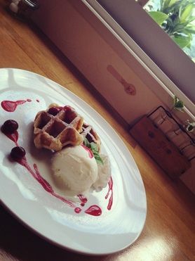 パンフルプレート