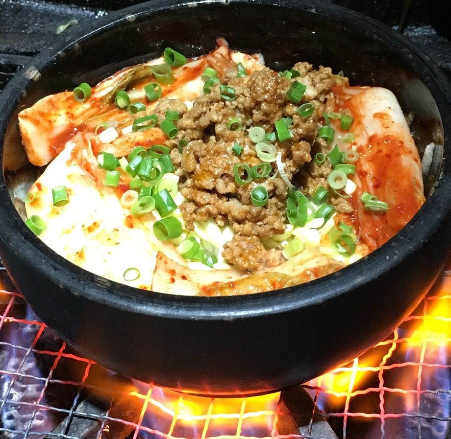 タコとキムチの石焼きチーズごはん