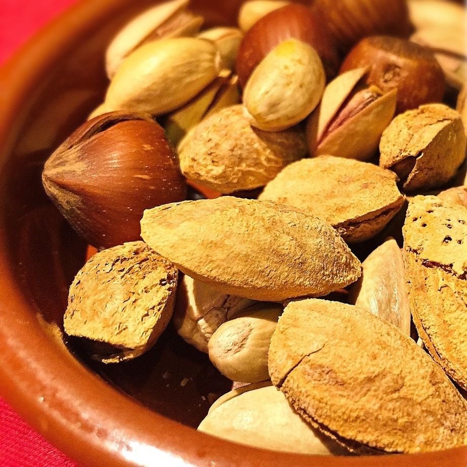 殻付きナッツ（680円（税抜））