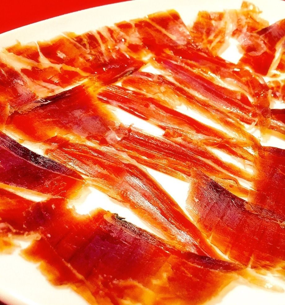 ハモンイベリコ　ベジョータ（1,280円（税抜））