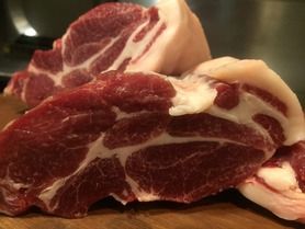 天然猪　肩ロース