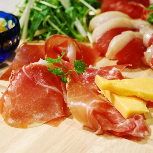 スペイン産　ハモン・セラーノ