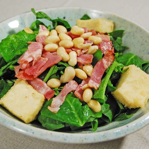 ほうれん草とベーコンのサラダ