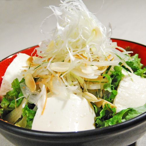 手づくり豆富のにぎやかサラダ