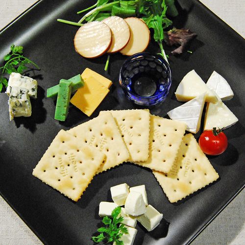 チーズの盛り合わせ
