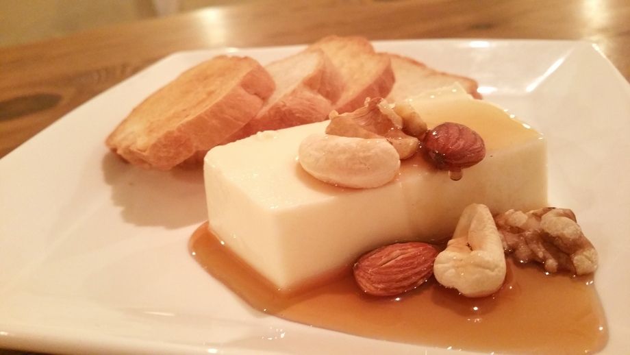 ハニーチーズ豆腐（５５０円）