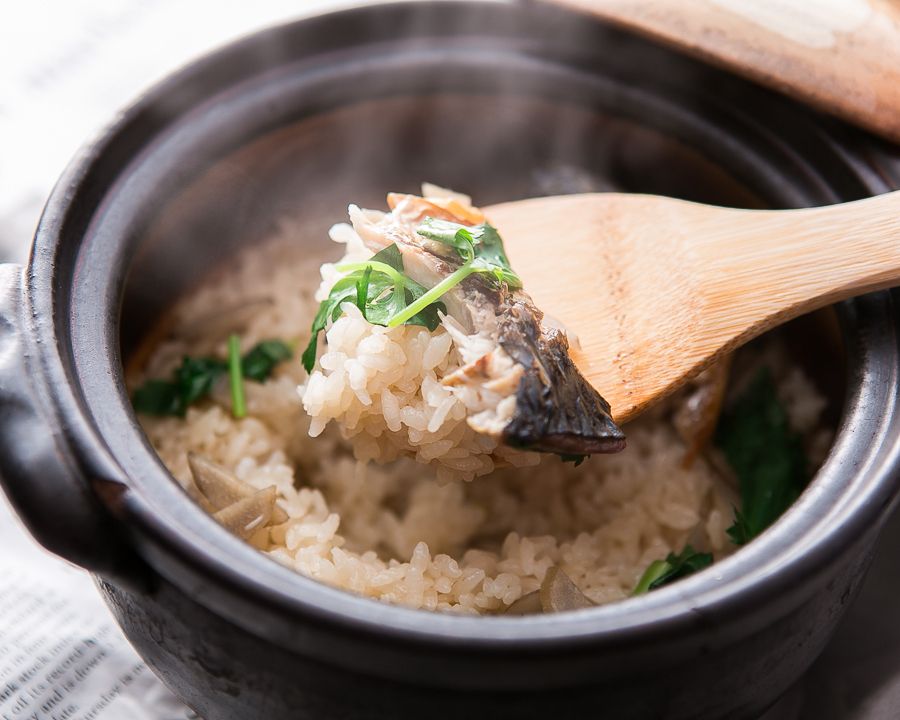 【一の屋名物メニュー】季節の土鍋炊き泥棒ご飯 