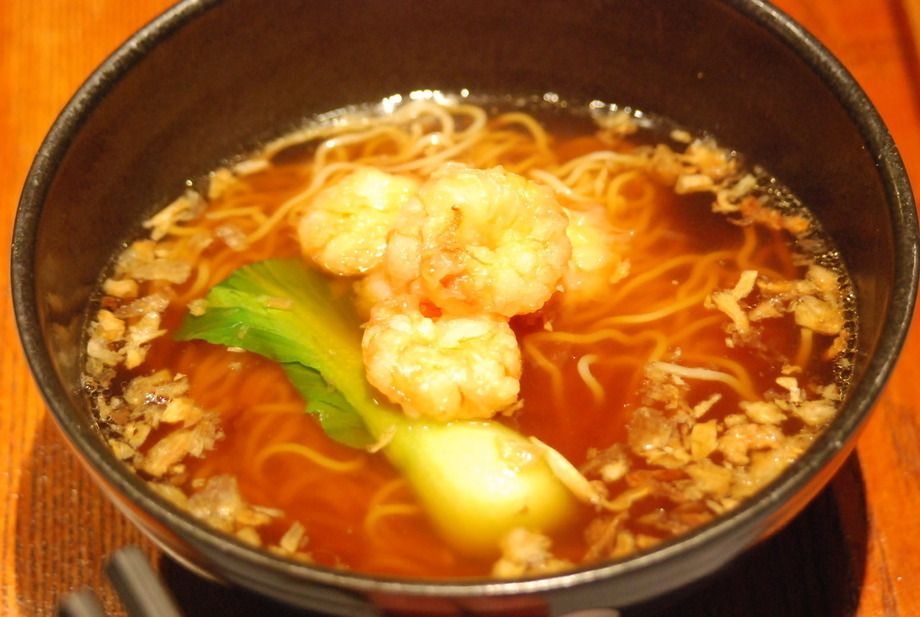 醤油味の中華海老そば（800円（税抜））