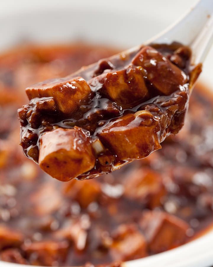 麻婆豆腐定食（1カラ〜4カラ 800円（税抜）/ 5カラ 850円（税抜））