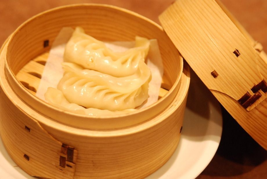 蒸し餃子（390円（税抜））