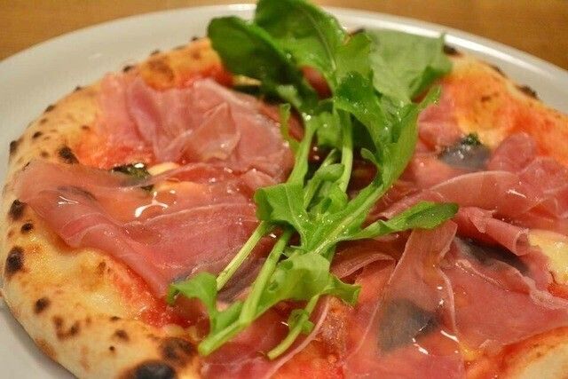 パルマ産プロシュートのマルゲリータ