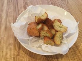 たっぷりガーリックトースト