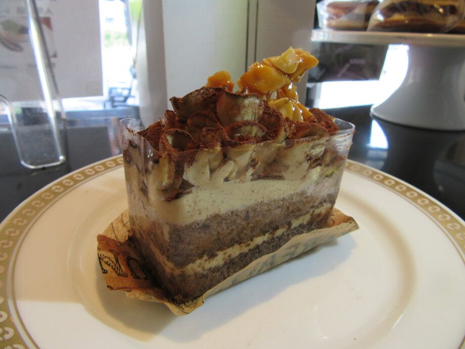 カリオリ　ケーキセット