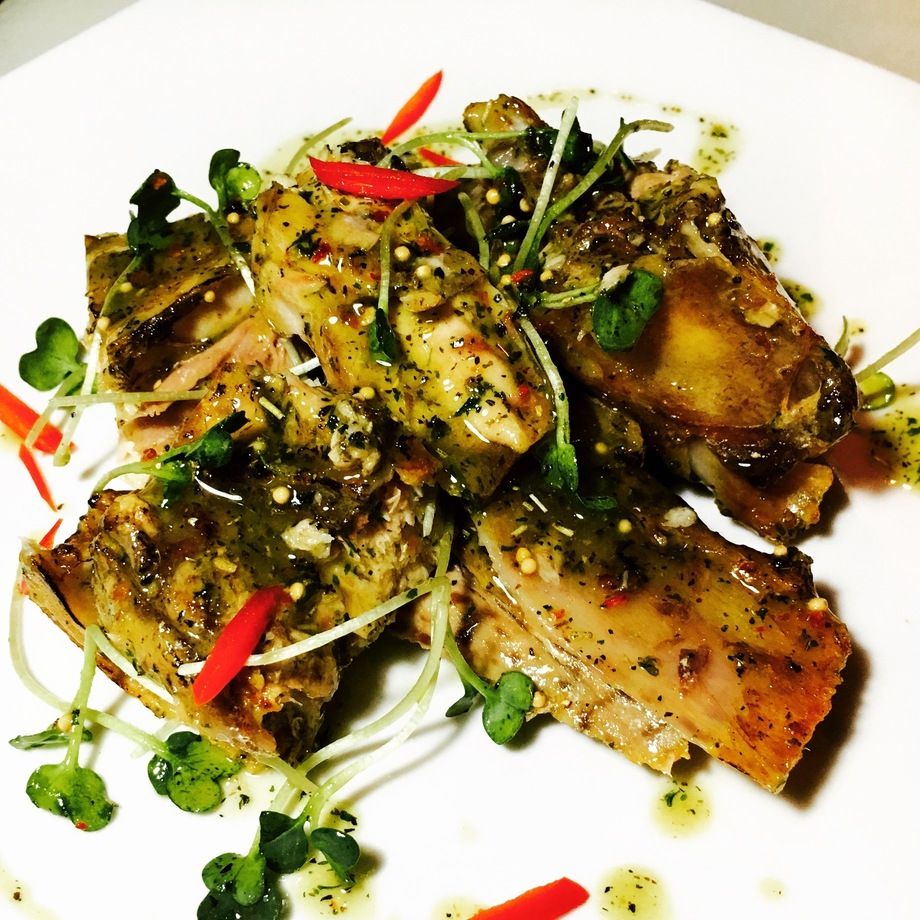 ぶった切りマグロカマのバジル焼き