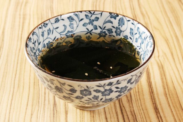 わかめスープ（お替わり自由）