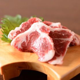 馬刺し 中落ちカルビ