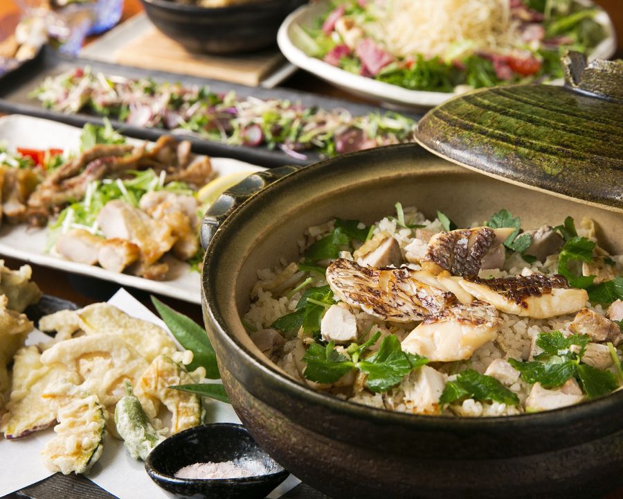 【2H飲み放題付き】名物！炊き込みご飯コース