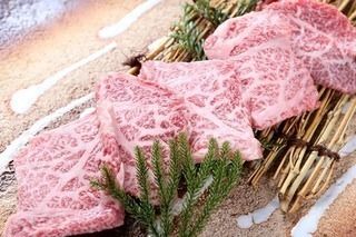 和牛特選カルビ