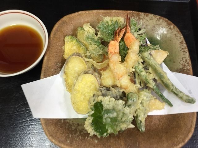 天ぷら盛合せ（￥1.550（税込））