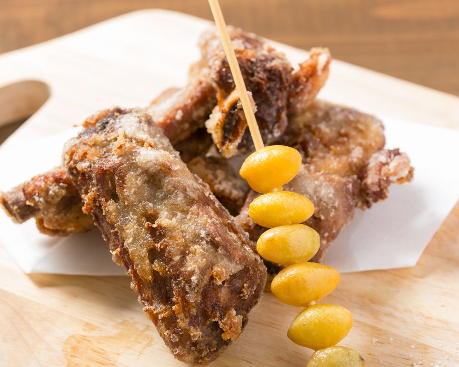 和豚もち豚のスペアリブ唐揚げ