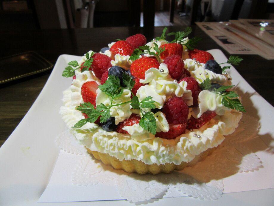 お誕生日・記念日などお祝いポ―ションケーキ