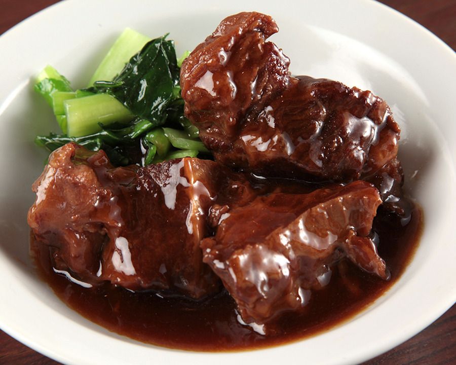 牛バラのトロトロ煮込み