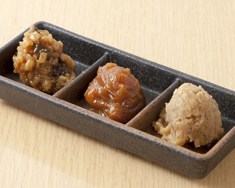 付け合せ味噌の追加（各300円）