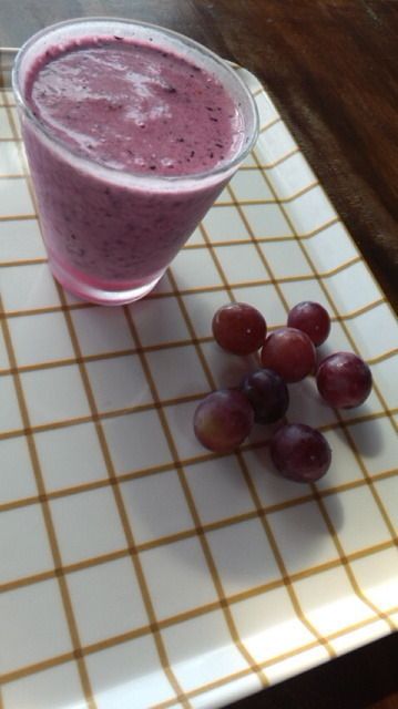 男鹿産ブドウのスムージー