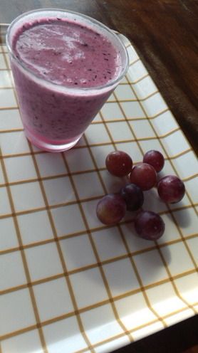 男鹿産ブドウのスムージー