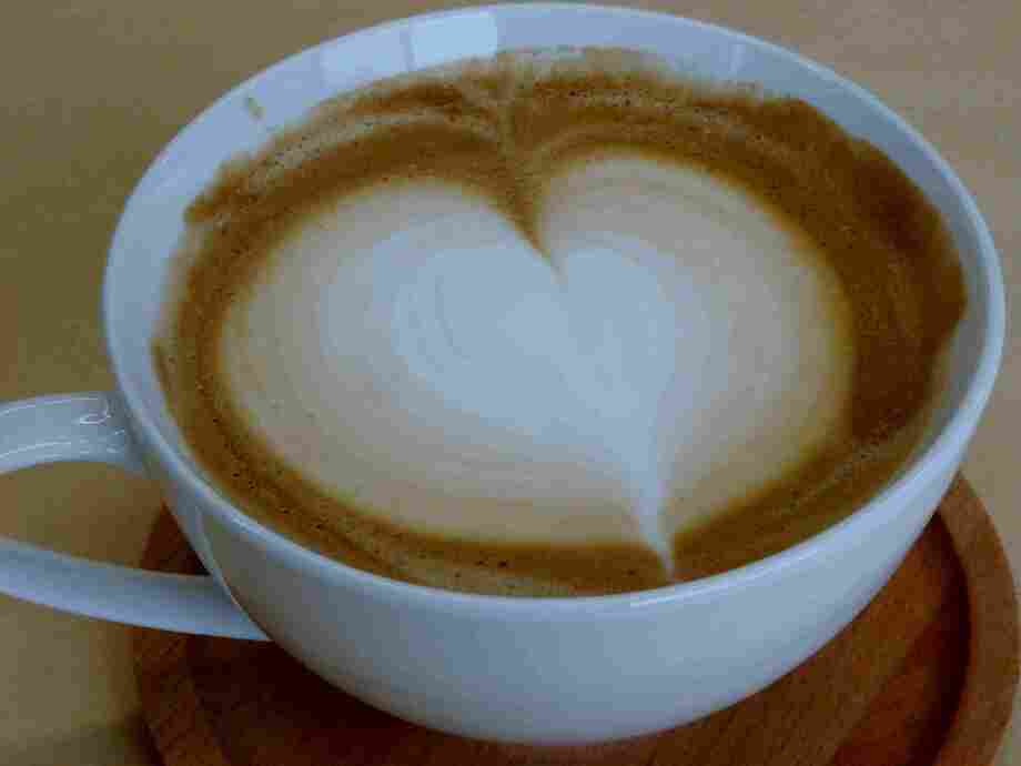 カフェ　ラテ