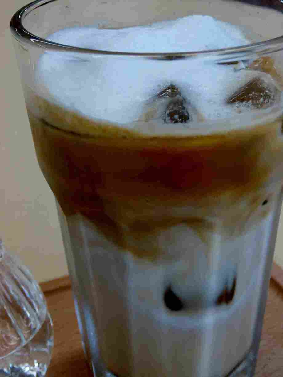 アイス　カフェラテ