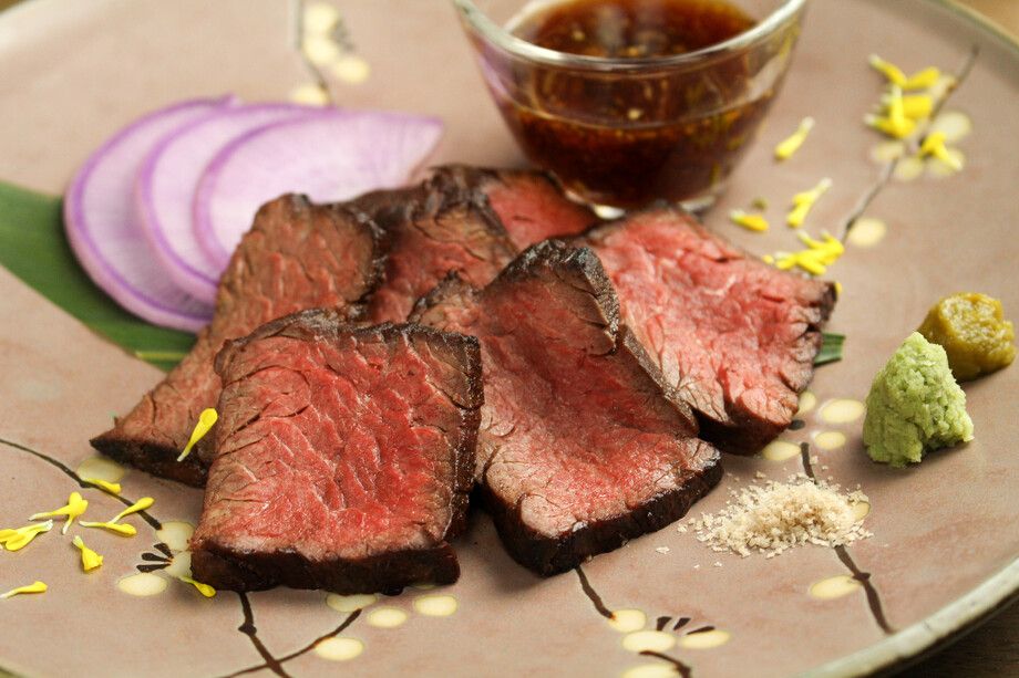 牛ハラミの炭火焼き